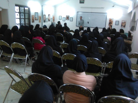 آشنایی دانش آموزان با خطرات  مواد مخدر جدید